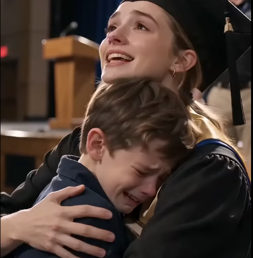THEY THOUGHT THE CRYING LITTLE BOY WAS RUINING THE GRADUATION… UNTIL HIS SISTER WALKED OFF STAGE AND REVEALED THE TRUTH.