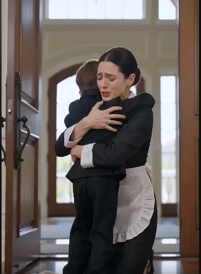 THEY ASKED HIM TO CHOOSE HIS MOTHER—BUT THE LITTLE BOY RAN TO THE MAID AND EXPOSED A FIVE-YEAR LIE.